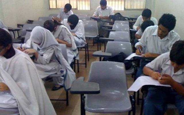 کراچی میں بارش: امتحانات کے حوالے سے طلبا کیلئے بڑی خبر آگئی 