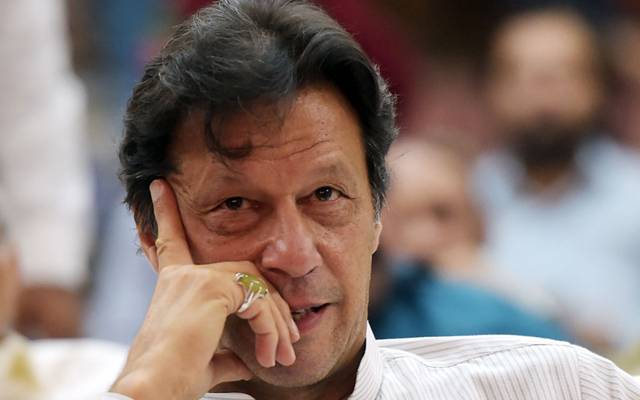 اسلام آباد کی بینکنگ کورٹ نے عمران خان سے زمان پارک میں تفتیش کرنے کی استدعا مسترد کر دی۔ عدالت نے عمران خان کو شامل تفتیش ہونے کا حکم دیتے ہوئے کہا کہ یقینی بنائیں کہ عمران خان ہر حال میں تفتیشی افسر کے روبرو پیش ہوں