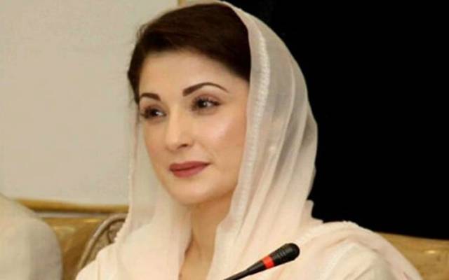 مریم نواز نے کہا ہے کہ عمران خان چوہے کی طرح بل میں چھپے بیٹھے ہیں، باہر نکلتے ہیں نہ عدالت میں پیش ہوتے ہیں، گریٹ گیم نہیں رہی، کردار قوم کے سامنے آ چکے