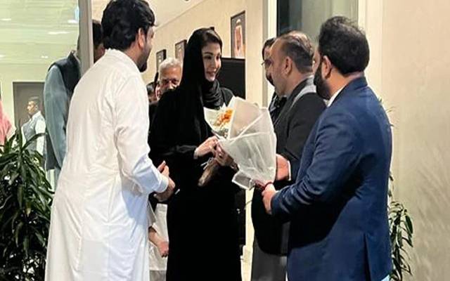 چیف آرگنائزر پاکستان مسلم لیگ (ن) مریم نواز جدہ پہنچ گئیں 