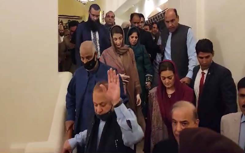 مریم نواز کا قومی اور صوبائی، شہباز شریف اور نواز شریف کا پرانے حلقوں سے الیکشن لڑنے کا فیصلہ 