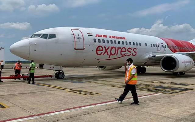 بھارت: پرواز کے دوران طیارے سے کودنے کی دھمکی دینا مسافر کو مہنگا پڑگیا