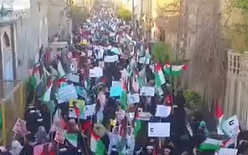 غزہ کے مظلوموں سے اظہار یکجہتی کیلئے خواتین کا تاریخ ساز مارچ