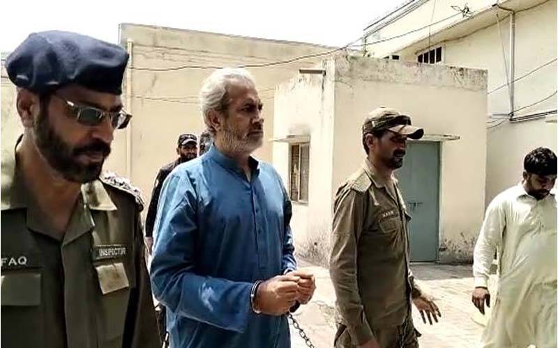 عمر سرفراز چیمہ کے مقدمہ کا ریکارڈ پیش نہ کرنے پر عدالت برہم،تفتیشی کے وارنٹ گرفتاری جاری