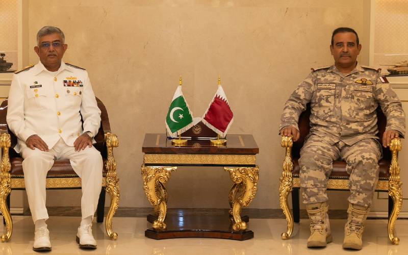 نیول چیف کی قطری فوجی سربراہوں سے ملاقات،اہم امور پر تبادلہ خیال