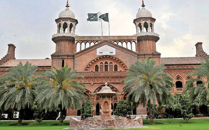 لاہور ہائیکورٹ، ہتک عزت قانون کے 3 سیکشنز پر عملدرآمد عدالتی فیصلے سے مشروط