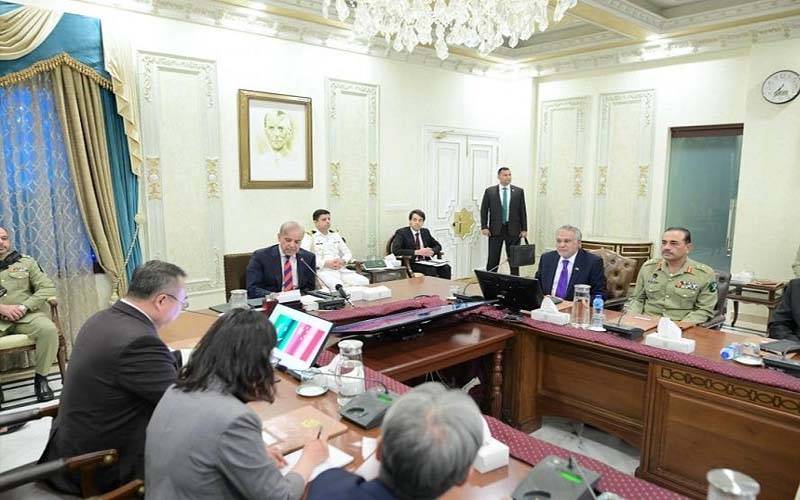 وزیر اعظم شہباز شریف سے چینی وزیر اور سفیر کی ملاقات ، اہم امور پر تبادلہ خیال 