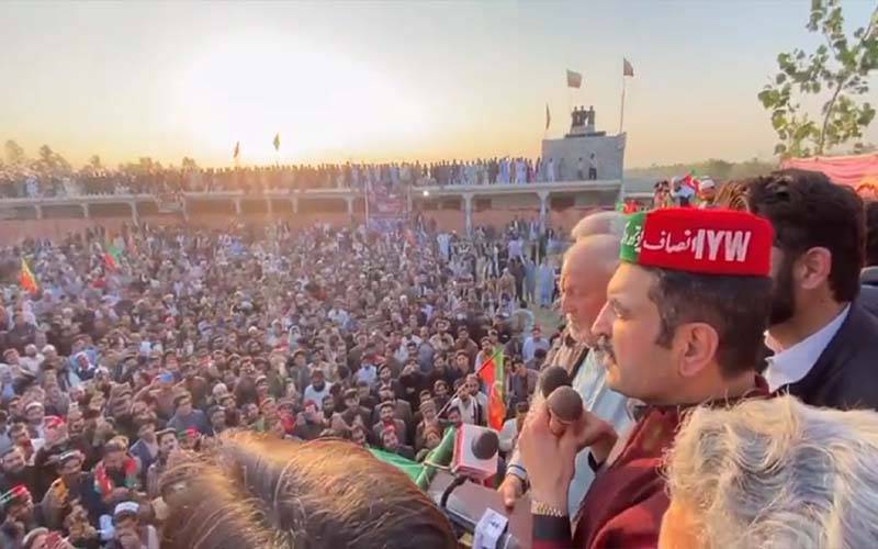 جلسہ ملتوی کرنے سے متعلق عمران خان کا بھی موقف آگیا 