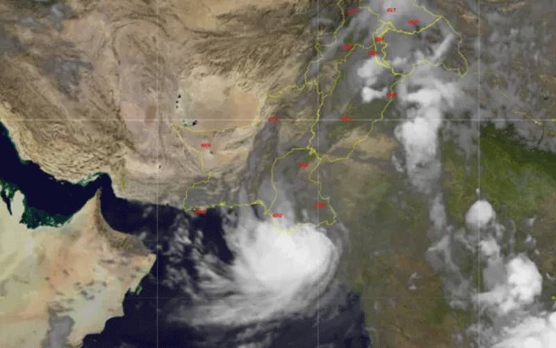 کراچی سے طوفان صرف260 کلومیٹردور، آج سے تیز بارش ،محکمہ موسمیات نے ہائی الرٹ جاری کردیا 