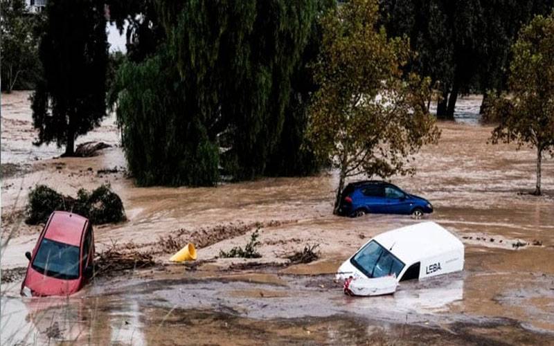 اسپین: طوفانی بارشوں اور سیلاب سے 95 افراد ہلاک