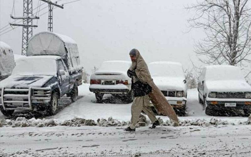 ملک بھر میں سردی کی شدت میں اضافہ، پارہ منفی 11 ڈگری تک گرگیا