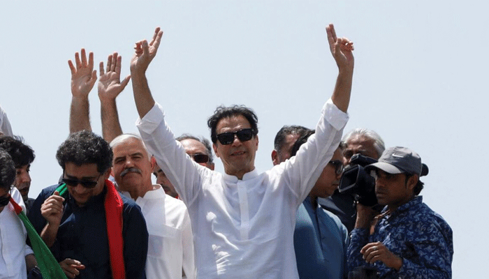 عمران خان،تحریک انصاف،پیپلزپارٹی،صوبائی وزیر،کامران بنگش